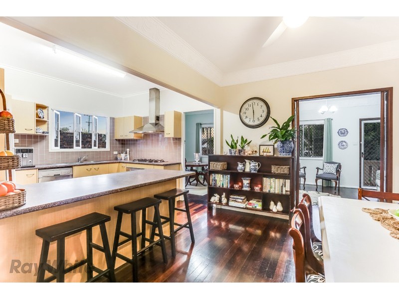 166 Hamilton Road, Wavell Heights QLD 4012