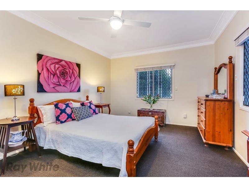 166 Hamilton Road, Wavell Heights QLD 4012