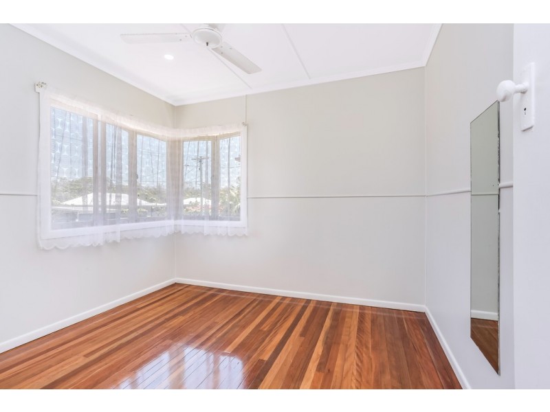 10 Folgate Street, Banyo QLD 4014