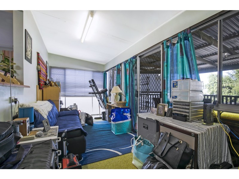 76 Main Avenue, Wavell Heights QLD 4012