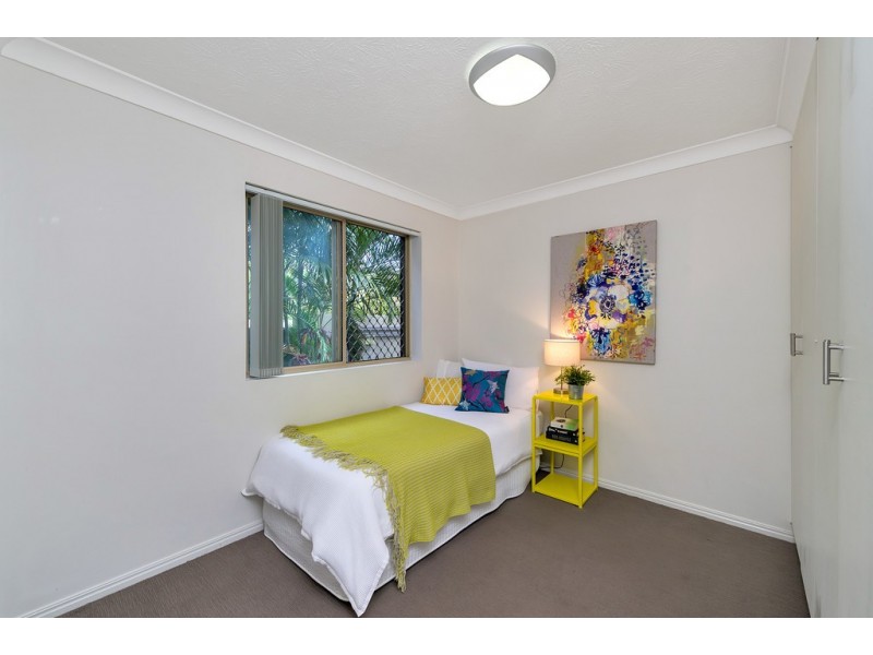 1/288 Riding Road, Balmoral QLD 4171