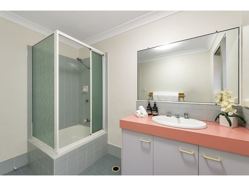 1/288 Riding Road, Balmoral QLD 4171