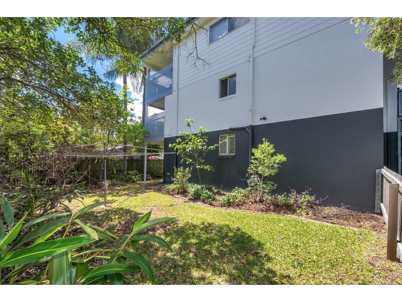 1/288 Riding Road, Balmoral QLD 4171