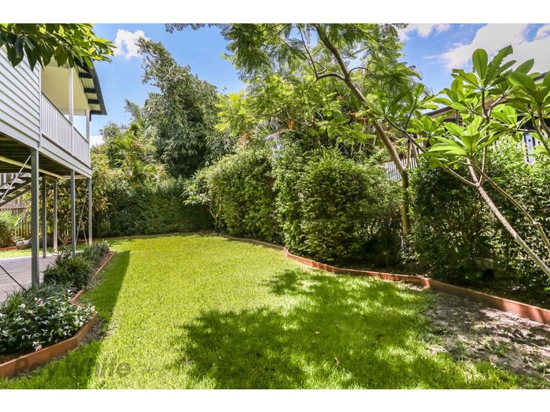 23 Lucy Street, Albion QLD 4010