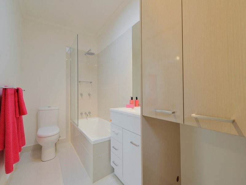 2/56 Dobson Street, Ascot QLD 4007