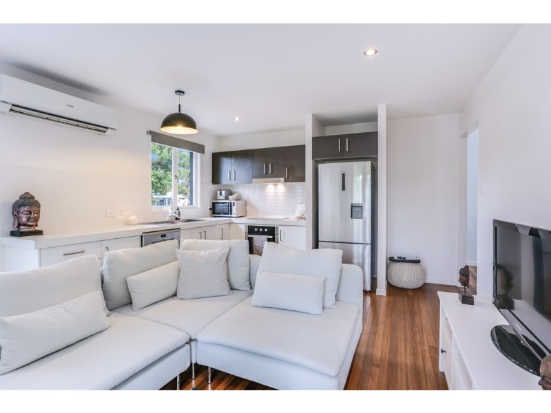 71 Park Road, Wooloowin QLD 4030