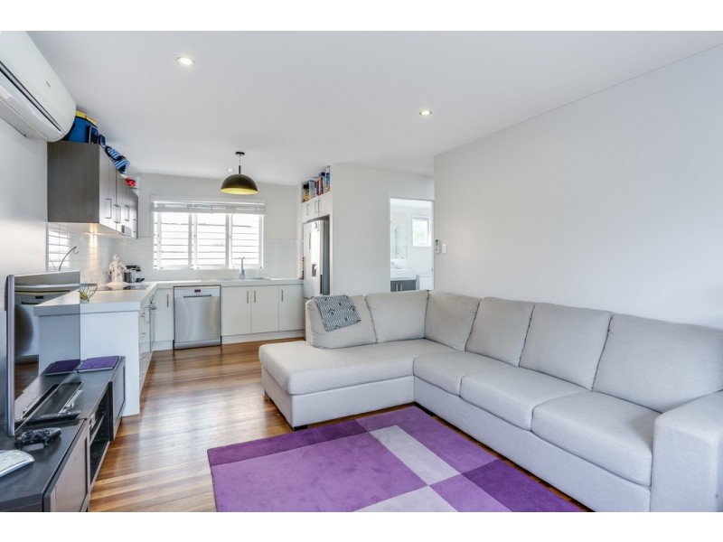 71 Park Road, Wooloowin QLD 4030