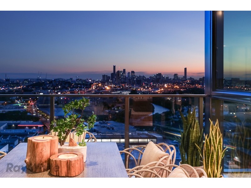 1310/54 Hudson Road, Albion QLD 4010