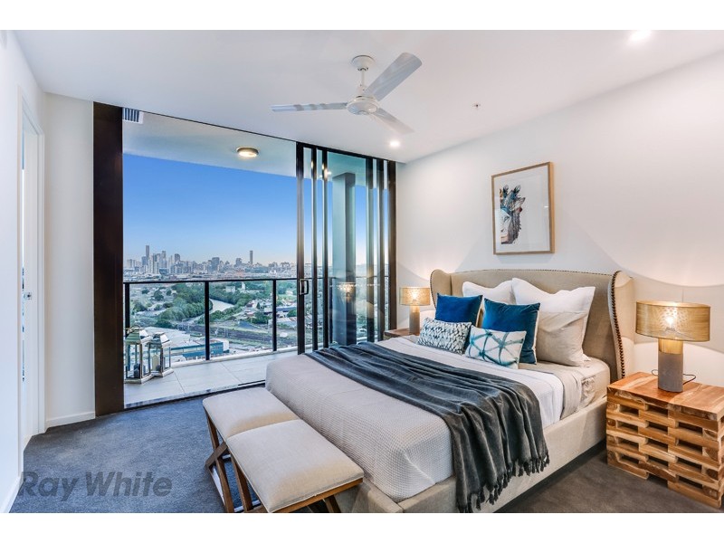 1310/54 Hudson Road, Albion QLD 4010