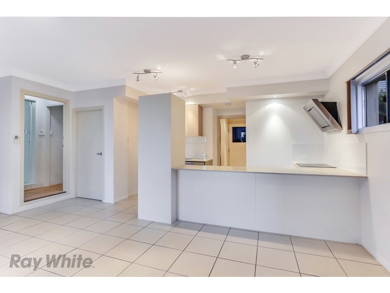 33 Highlands Street, Albion QLD 4010