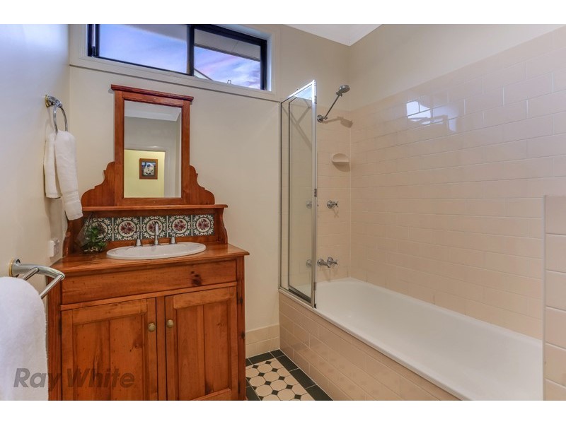 86 Brook Street, Windsor QLD 4030