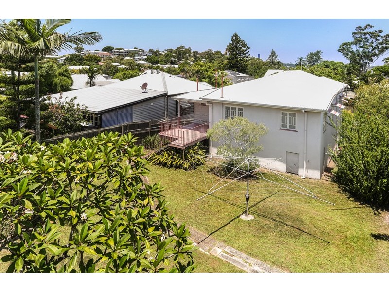 75 Daisy Street, Newmarket QLD 4051