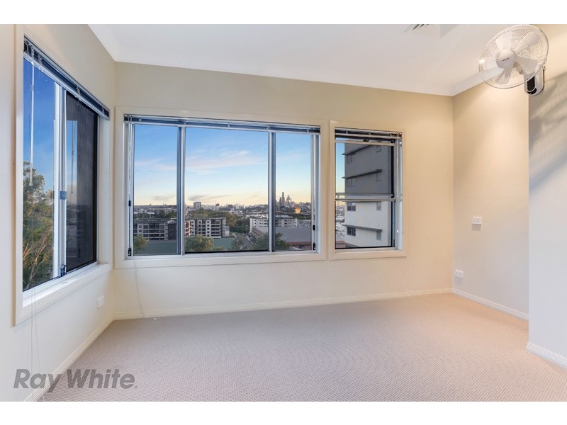 33 Highlands Street, Albion QLD 4010