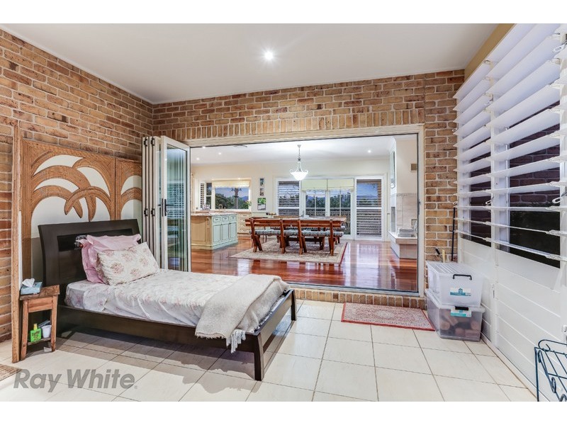 144 Upper Brookfield Road, Brookfield QLD 4069