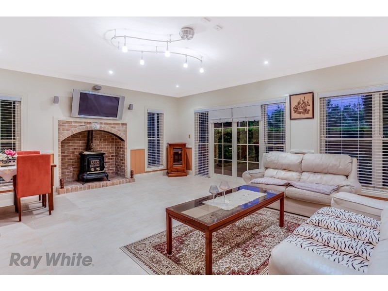 144 Upper Brookfield Road, Brookfield QLD 4069