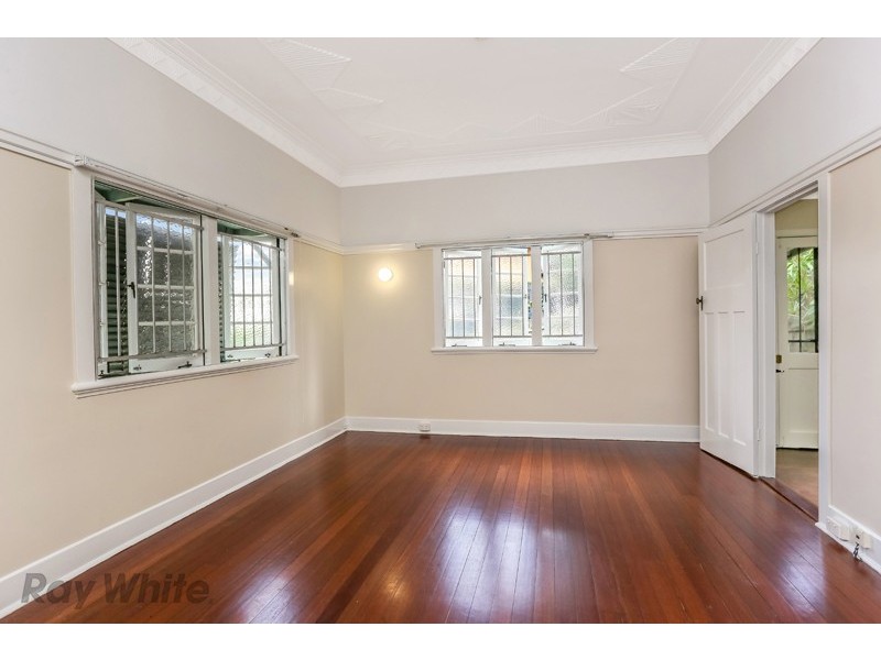 2/2 Day Street, Hamilton QLD 4007