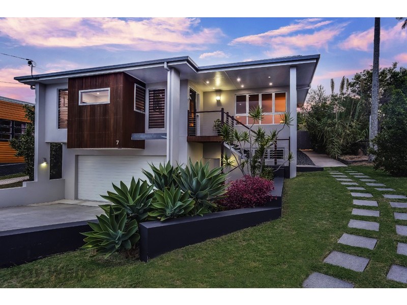 7 Olinda Street, Carina QLD 4152