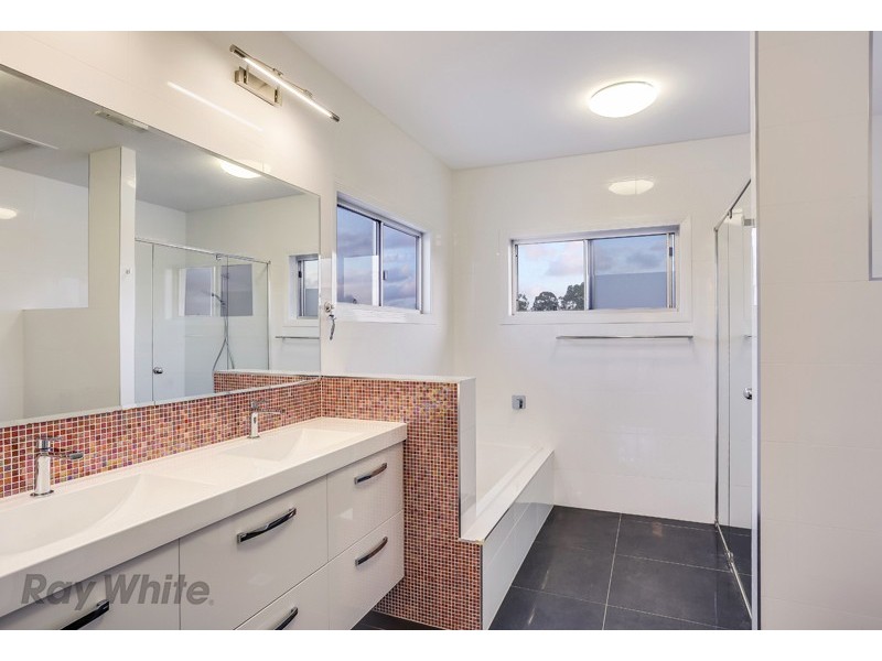 7 Olinda Street, Carina QLD 4152