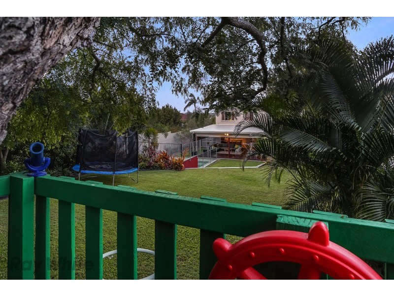 7 Olinda Street, Carina QLD 4152