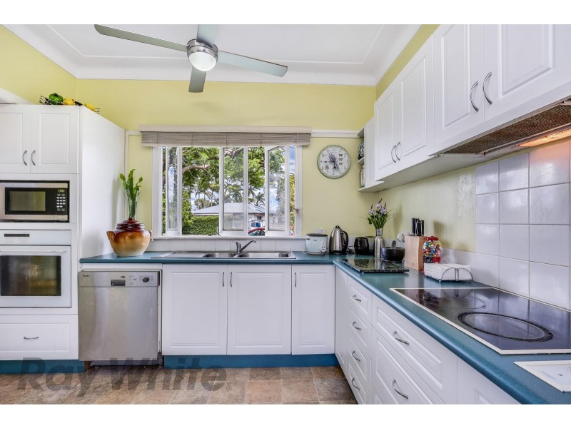 61 Bowen Street, Deagon QLD 4017