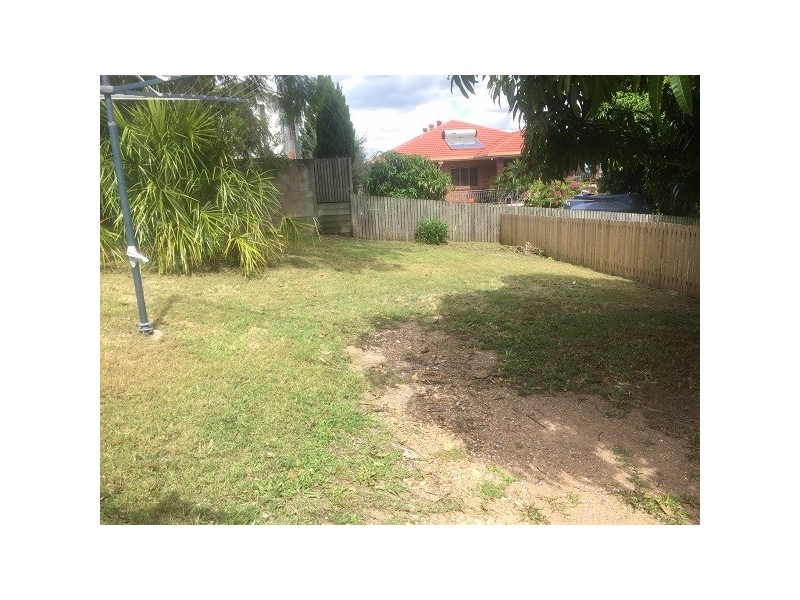 15 Hawdon Street, Wilston QLD 4051