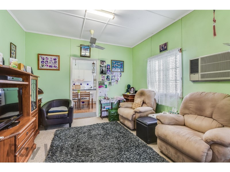 74 Barclay Street, Deagon QLD 4017