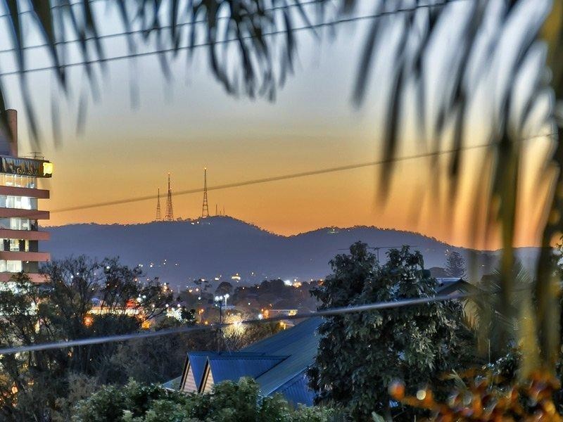 1/26 Whytecliffe Street, Albion QLD 4010