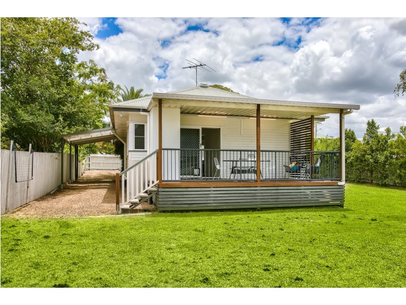 11 Purnell Street, Zillmere QLD 4034