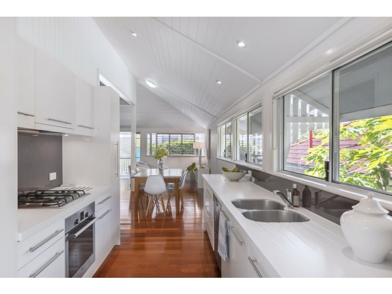 32 Upper Lancaster Road, Ascot QLD 4007