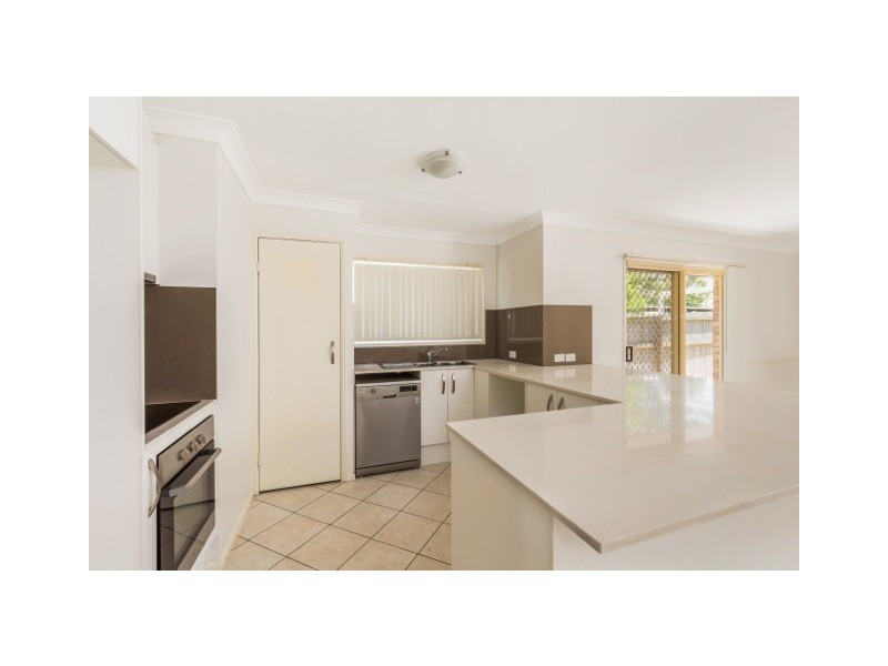 7 Grove Street, Albion QLD 4010