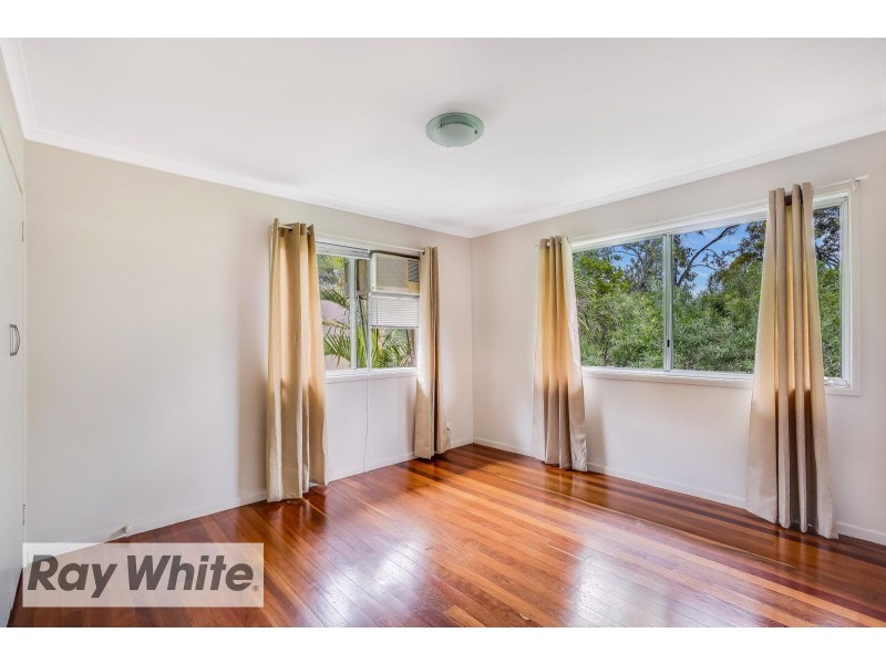 3 Birdvale Street, Taringa QLD 4068