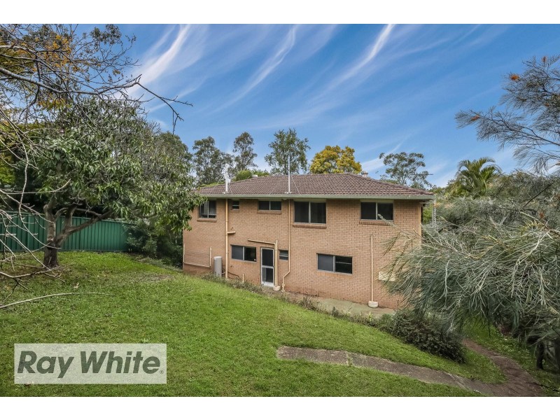 3 Birdvale Street, Taringa QLD 4068