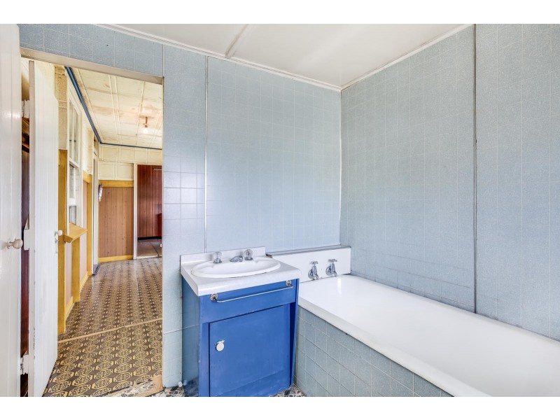 1 Gordon Street, Hendra QLD 4011