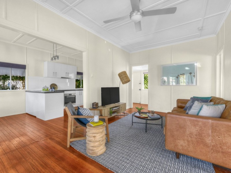 14 Zeehan Street, Wavell Heights QLD 4012