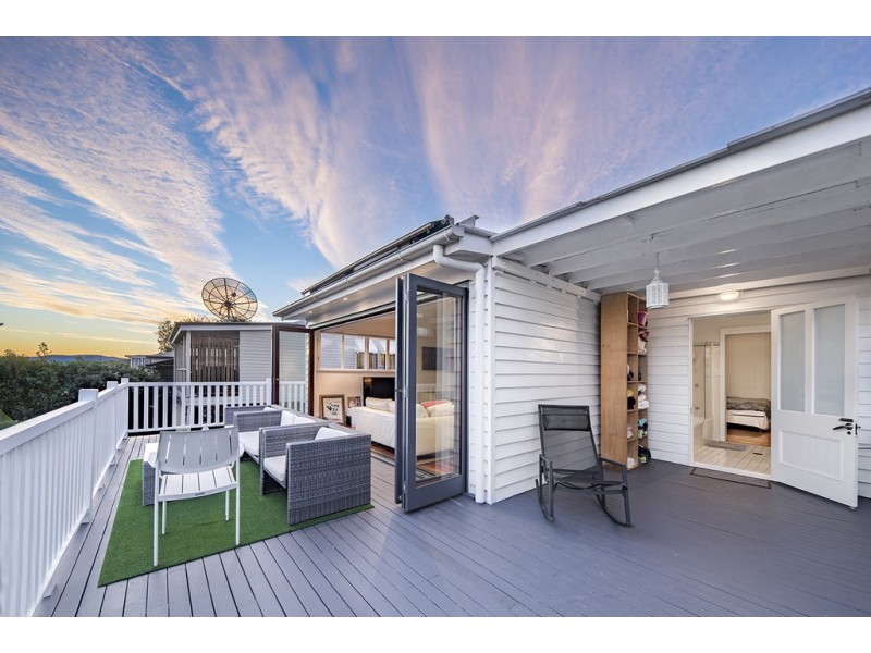 135 Crosby Road, Hamilton QLD 4007