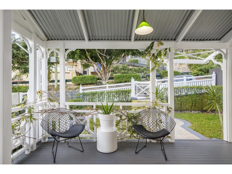 135 Crosby Road, Hamilton QLD 4007