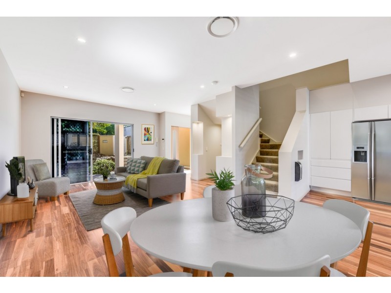 4/12 Riverview Terrace, Hamilton QLD 4007