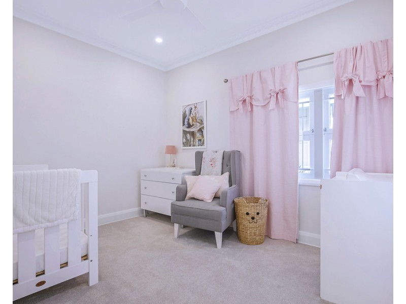 13 Doncaster Street, Hendra QLD 4011