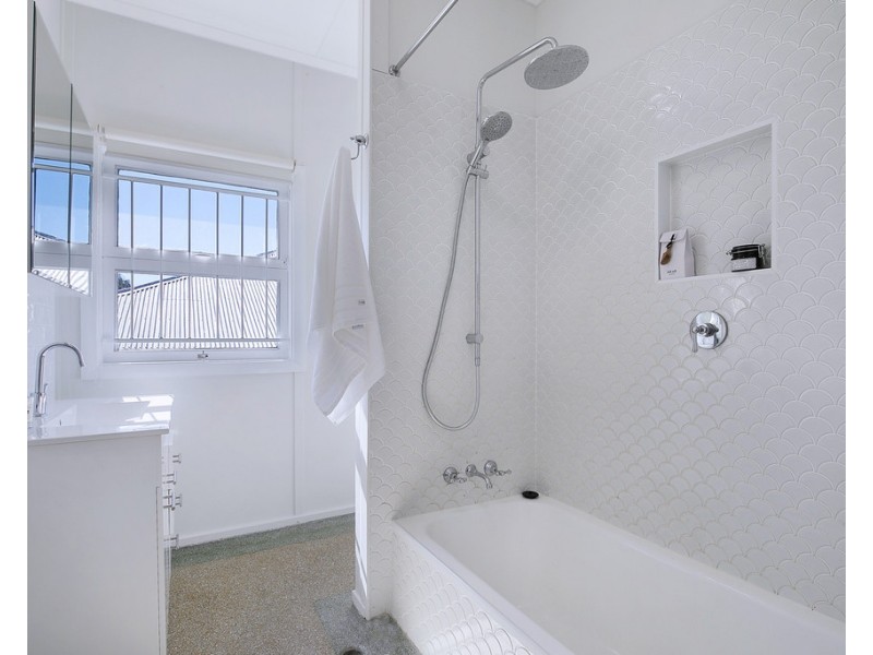 13 Doncaster Street, Hendra QLD 4011