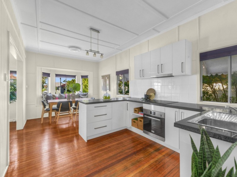 14 Zeehan Street, Wavell Heights QLD 4012