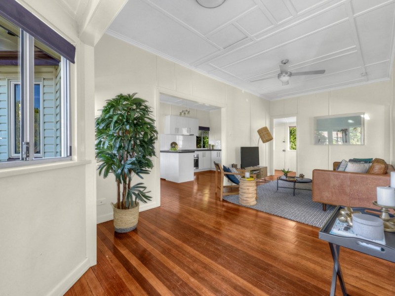 14 Zeehan Street, Wavell Heights QLD 4012