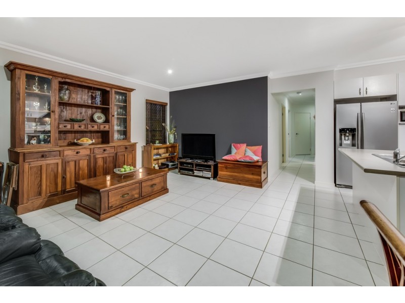 35 Castlewellan Circuit, Warner QLD 4500