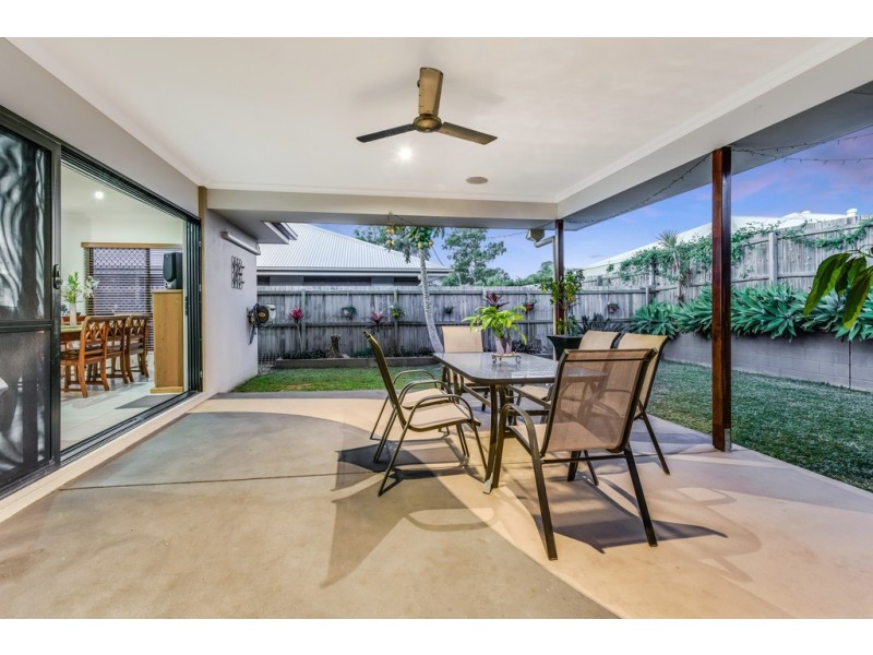 35 Castlewellan Circuit, Warner QLD 4500