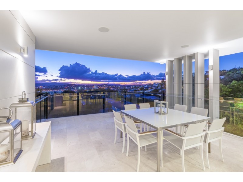 3 Mikado Street, Hamilton QLD 4007