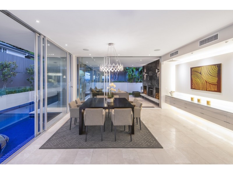 3 Mikado Street, Hamilton QLD 4007