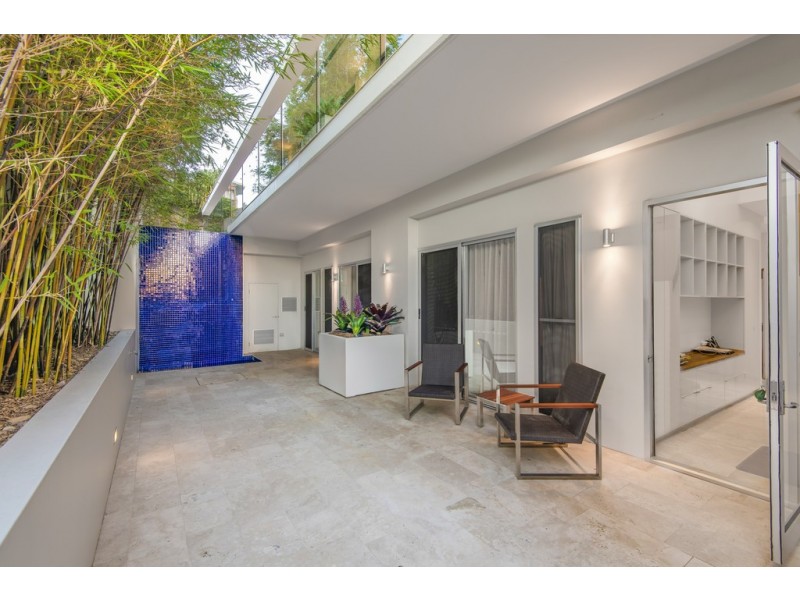 3 Mikado Street, Hamilton QLD 4007