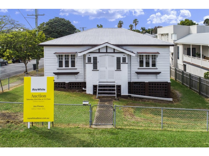 69 Pring Street, Hendra QLD 4011