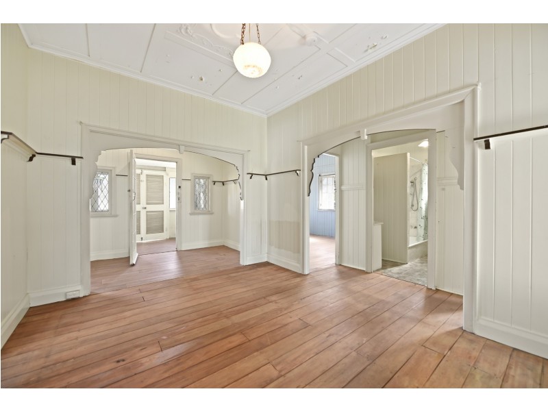 69 Pring Street, Hendra QLD 4011