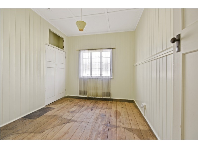 69 Pring Street, Hendra QLD 4011