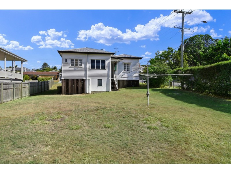 69 Pring Street, Hendra QLD 4011